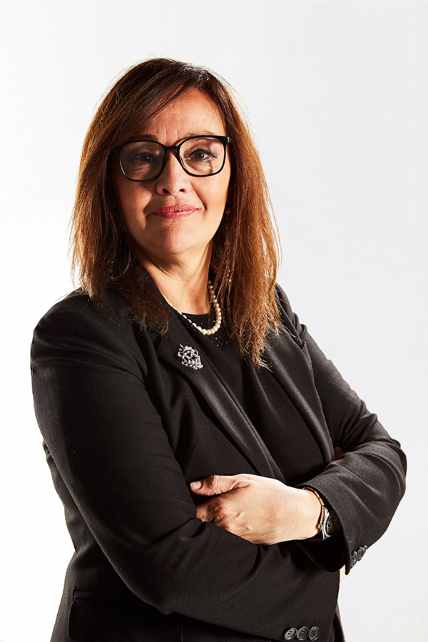 Clara Arata - Capo Dipartimento Gioielli, Orologi e Argenti Milano