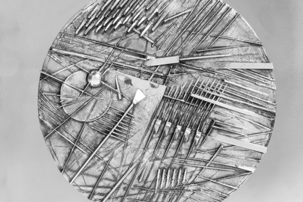 Lotto 175, ARNALDO POMODORO, Rotondo I (dettaglio), 1972, Stima € 8.000 - 15.000