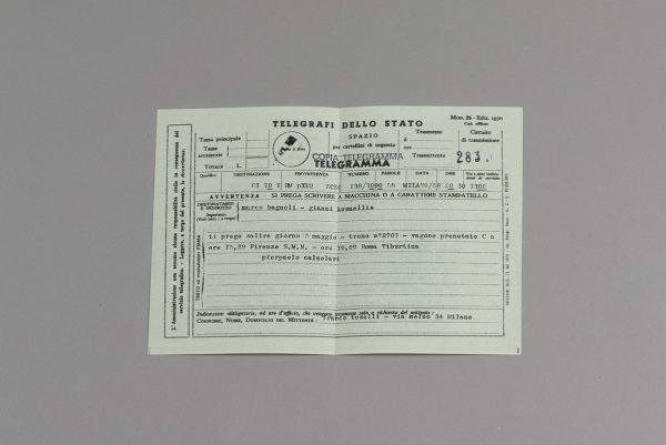 Lotto 37 - CALZOLARI "Senza titolo (Il treno - Telegrammi)", 1976 - Stima € 6.000 - 8.000