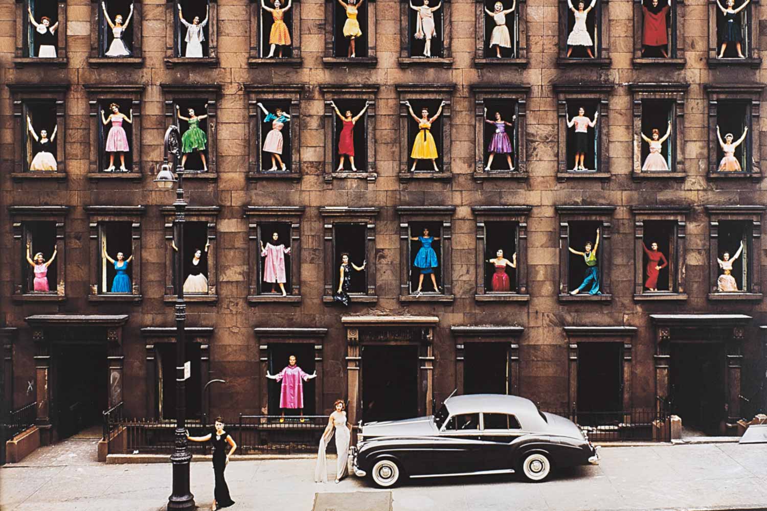 Lotto 182, ORMOND GIGLI, Girls in the Windows, New York, 1960 (dettaglio), Stima € 15.000 - 18.000